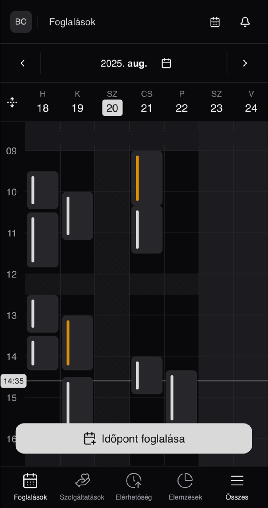 Példa naptár foglalásokkal és munkarenddel
