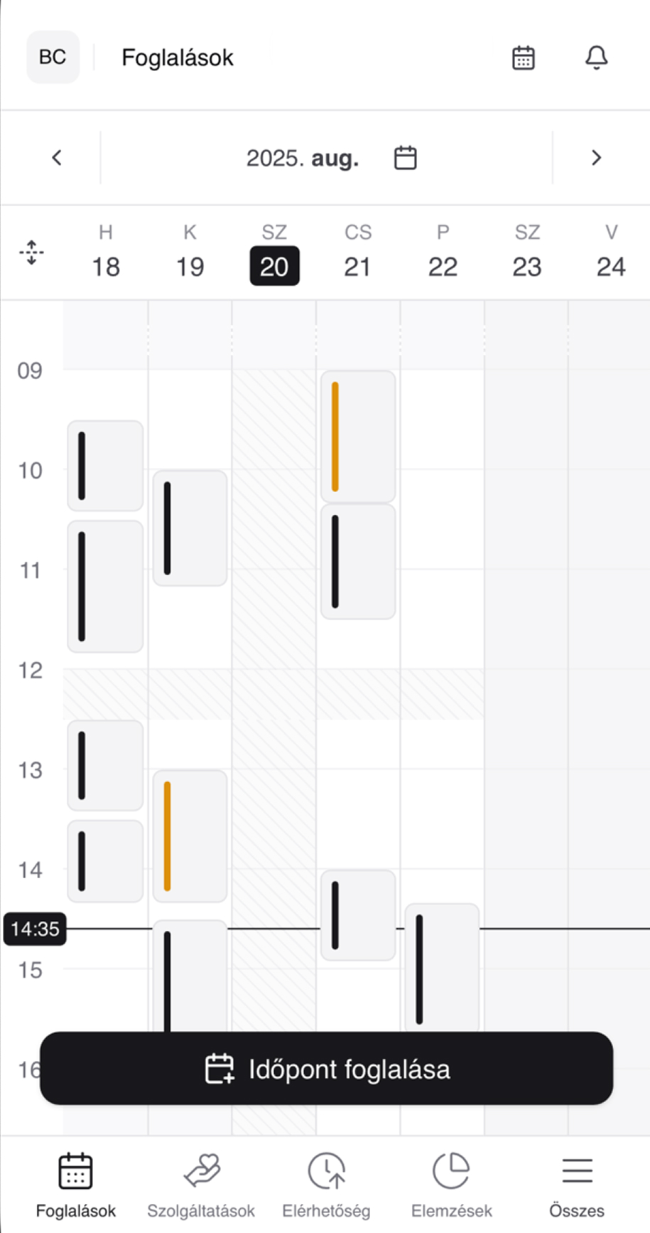 Példa naptár foglalásokkal és munkarenddel